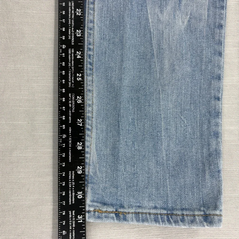 Levi's 511 Slim Fit Jeans Denim Light Blue Solid 30x32 Water<Less 04511-1432